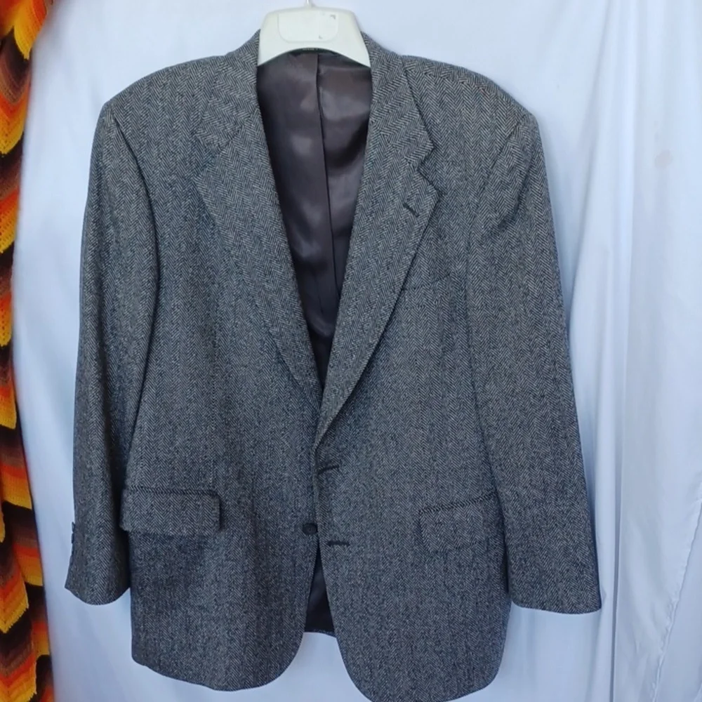 Bernard Allen Wool HerringboneSport Coat  black&white, 44L, Union Made In USA